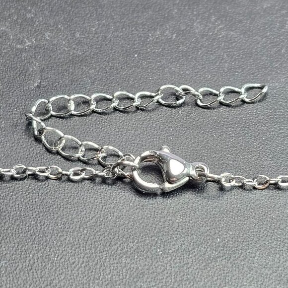 "Faith" Heart Pendant Necklace‎ (NWOT) - Picture 4 of 4